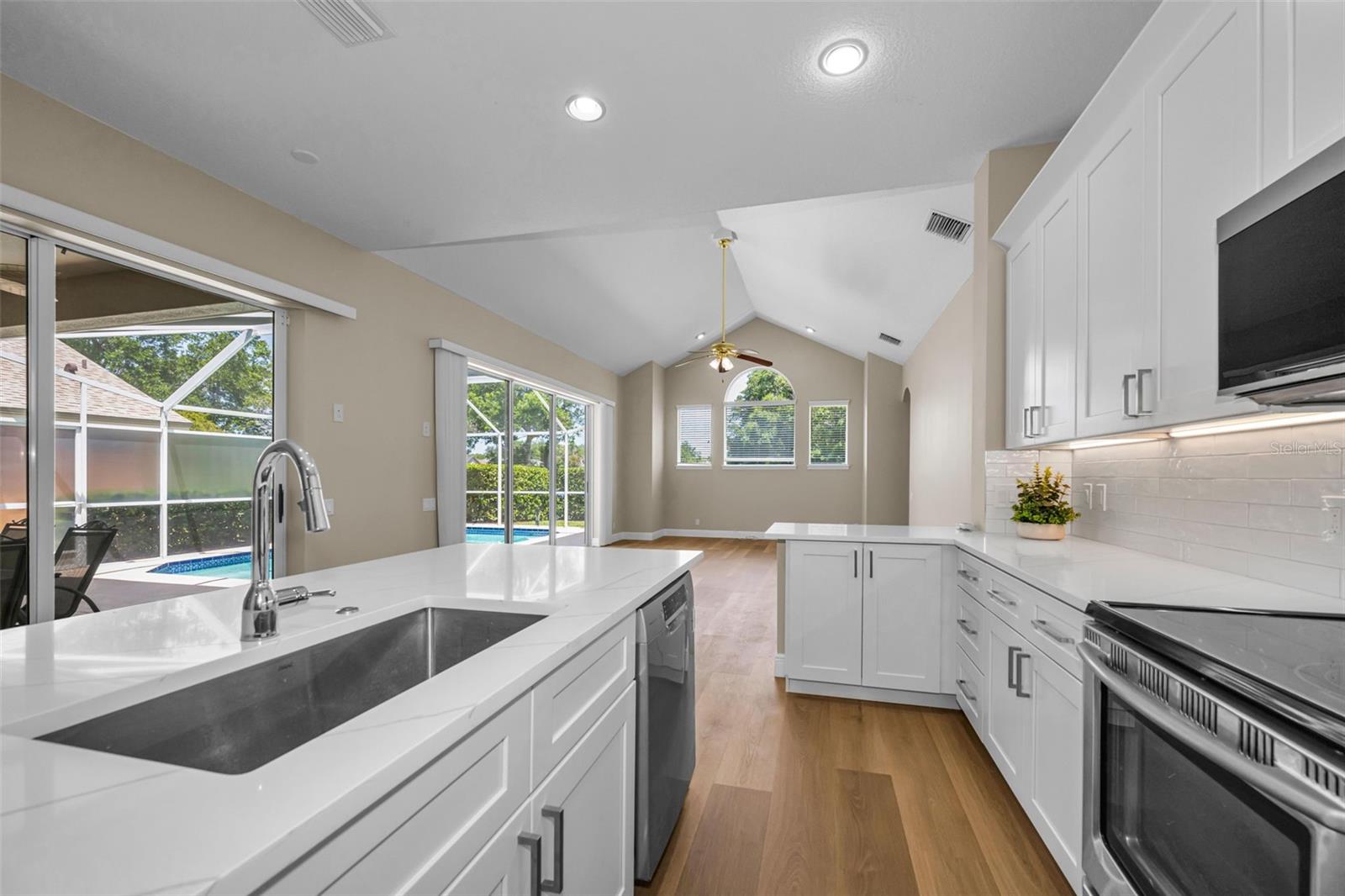 Image 18 of 80 For 2993 Northfield Drive