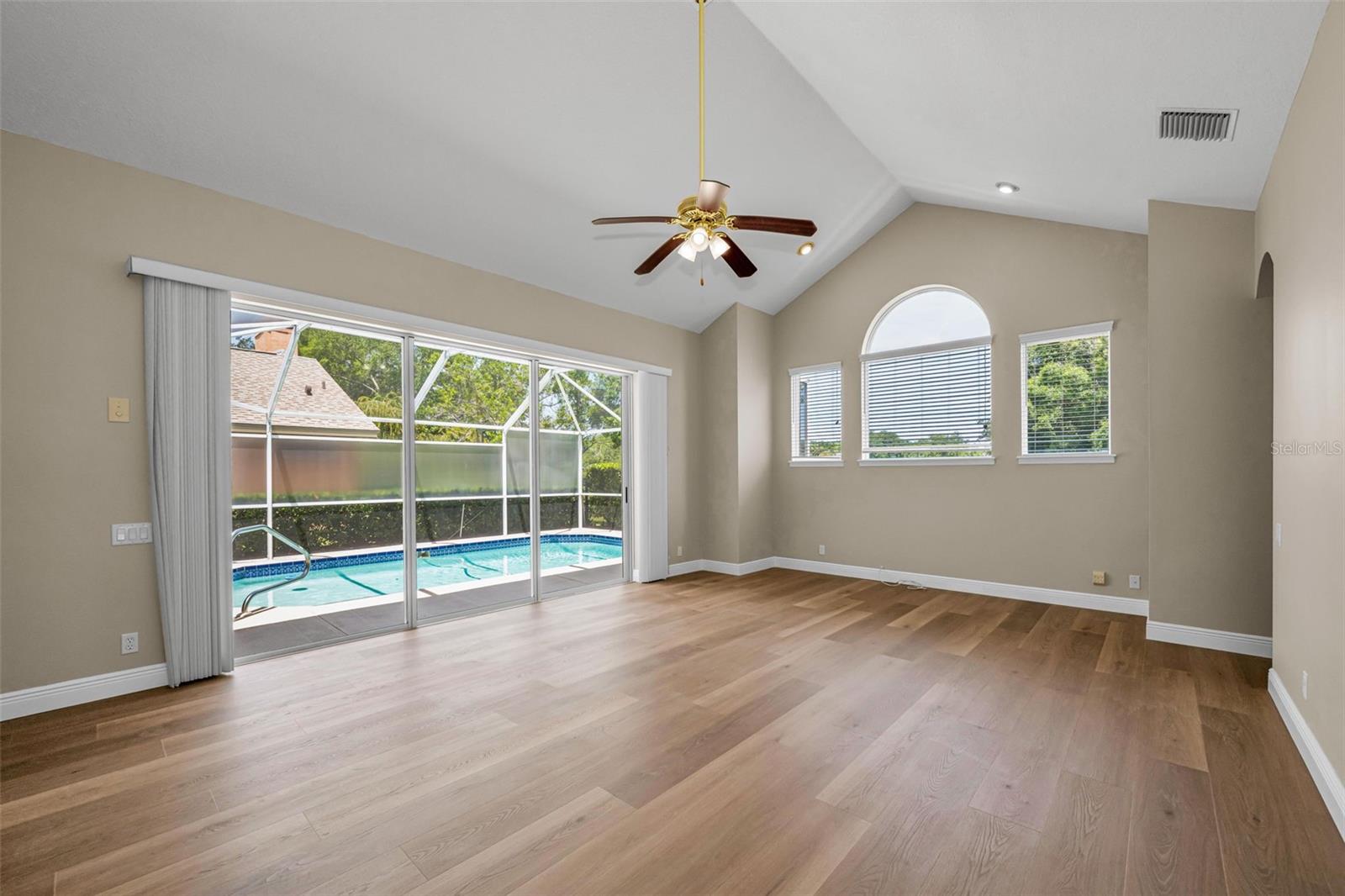 Image 23 of 80 For 2993 Northfield Drive