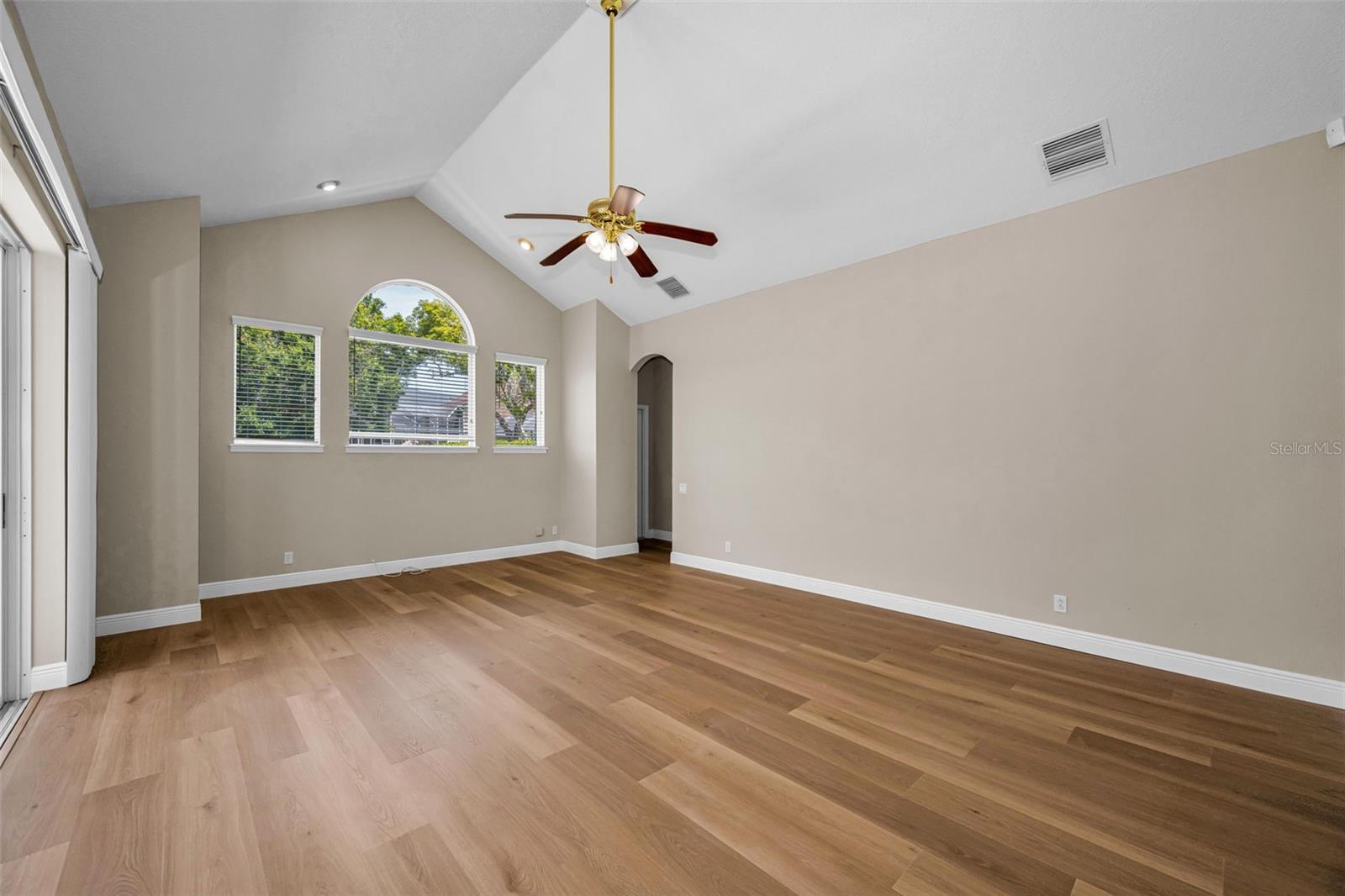 Image 24 of 80 For 2993 Northfield Drive
