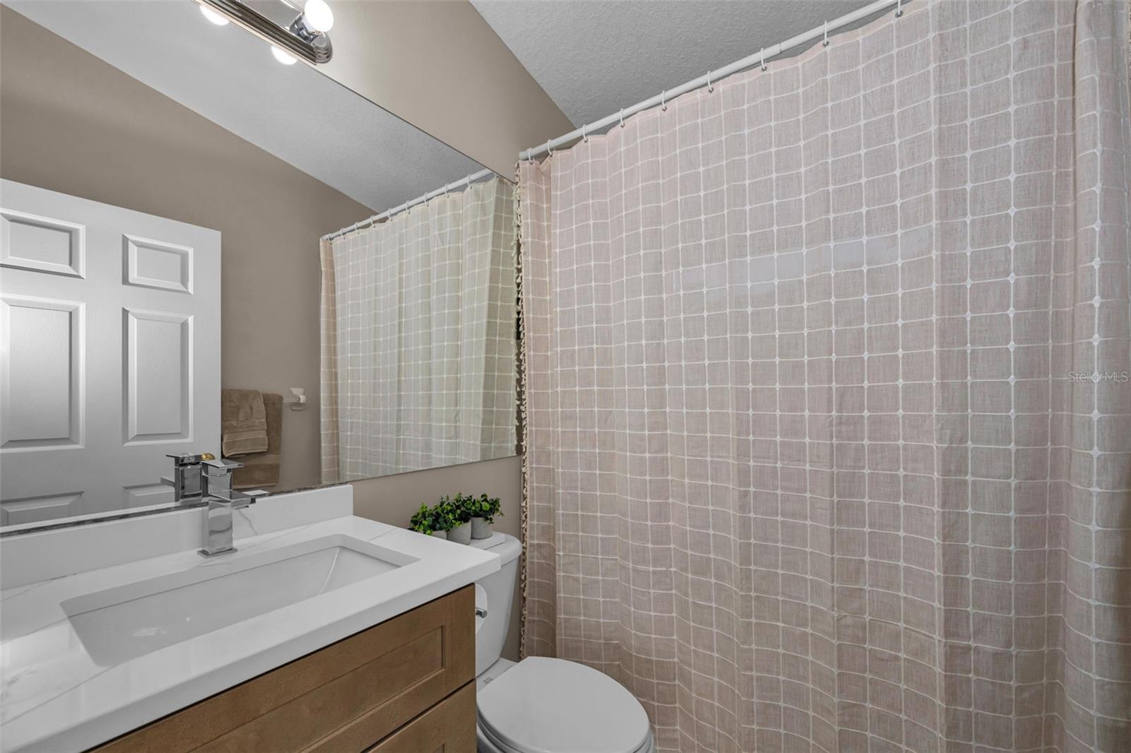 Image 40 of 80 For 2993 Northfield Drive