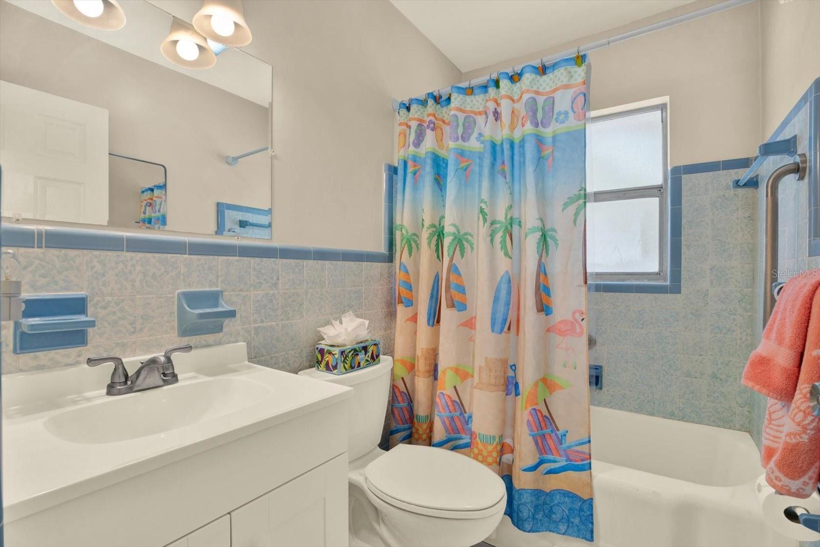 Image 21 of 50 For 4927 33rd Street N