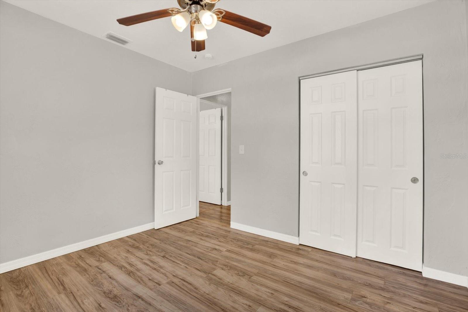 Image 24 of 50 For 4927 33rd Street N