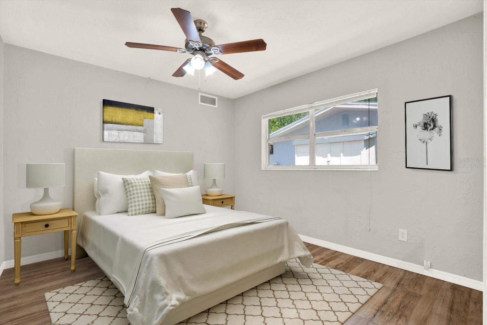 Image 28 of 50 For 4927 33rd Street N