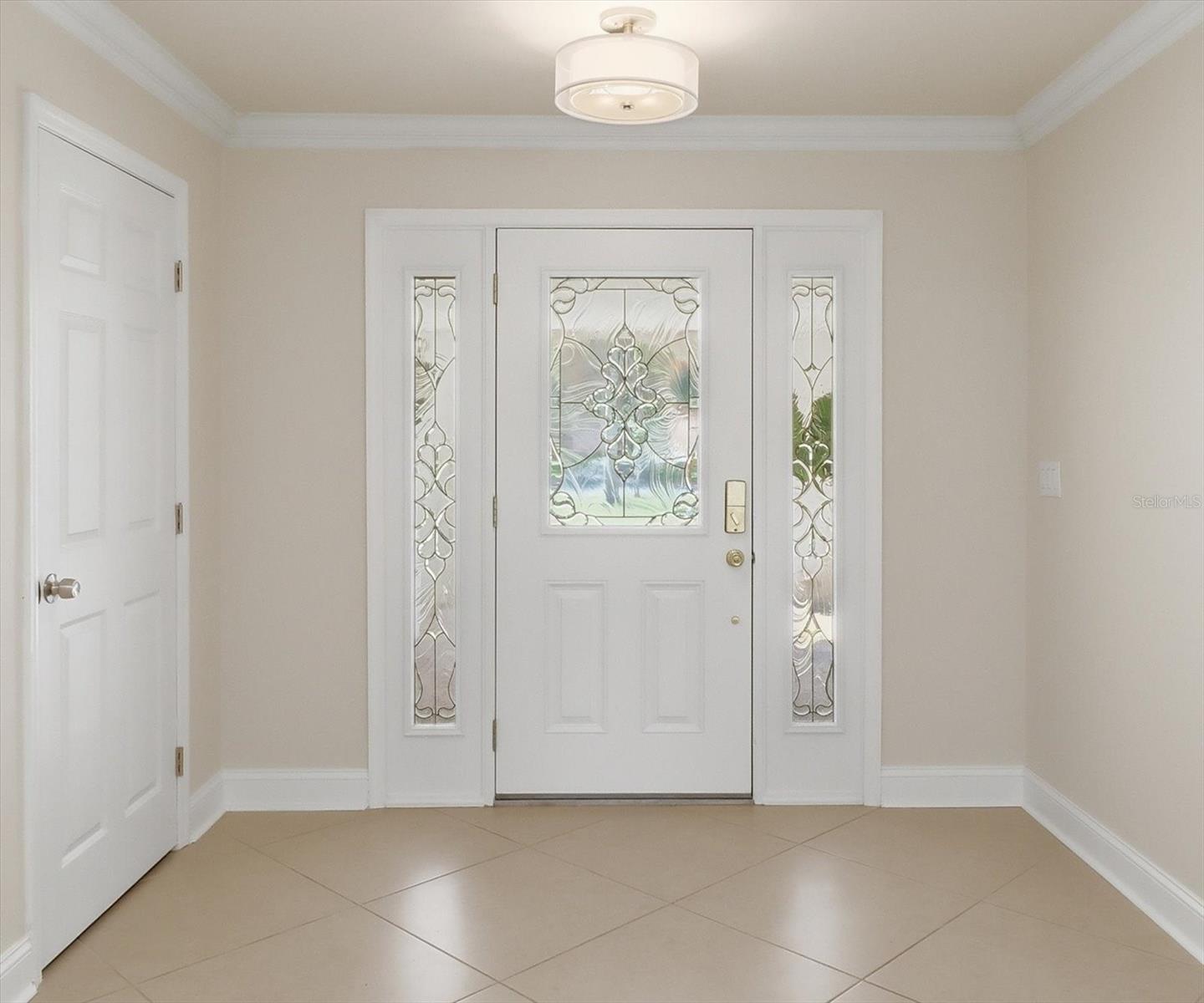 Image 12 of 62 For 11857 Riverhaven Drive