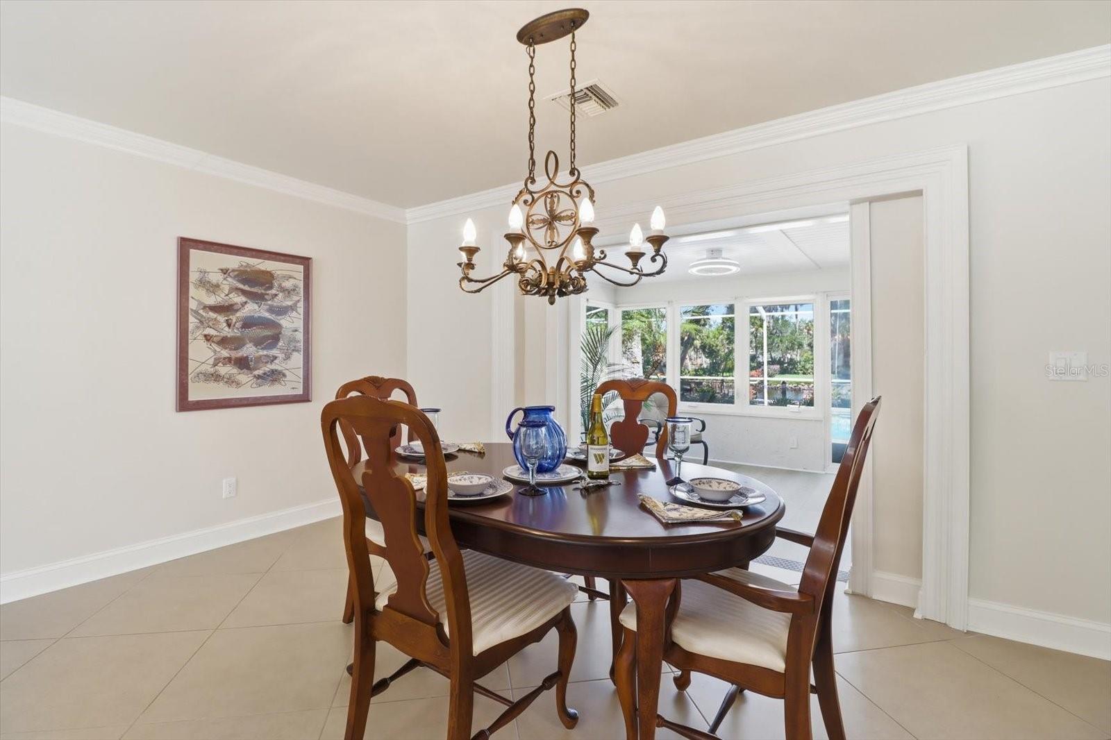 Image 15 of 62 For 11857 Riverhaven Drive
