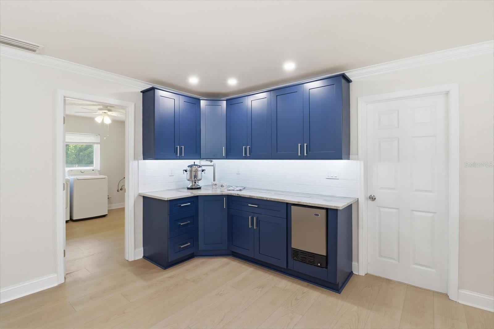 Image 21 of 62 For 11857 Riverhaven Drive