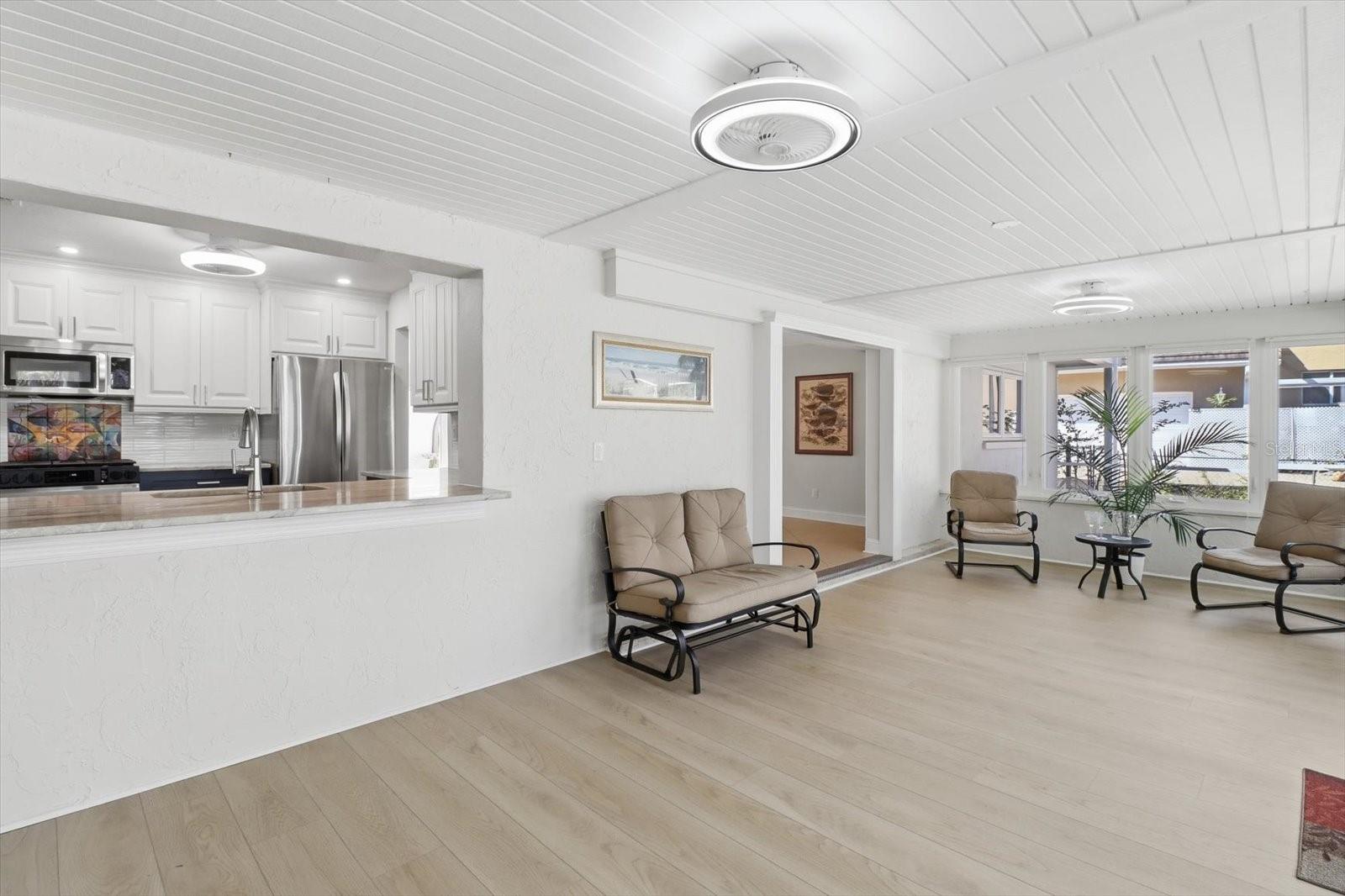 Image 37 of 62 For 11857 Riverhaven Drive