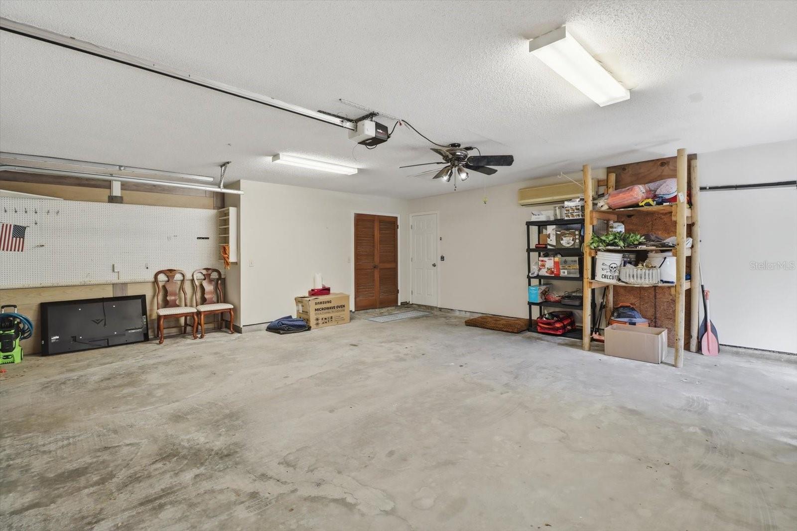 Image 39 of 62 For 11857 Riverhaven Drive