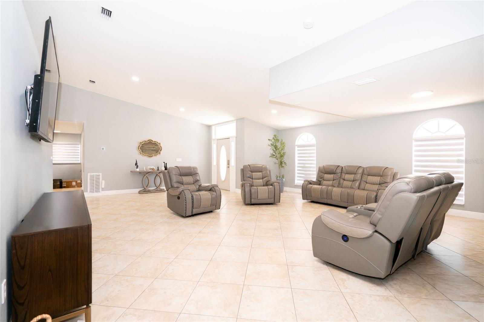 Image 12 of 40 For 3615 Marco Drive