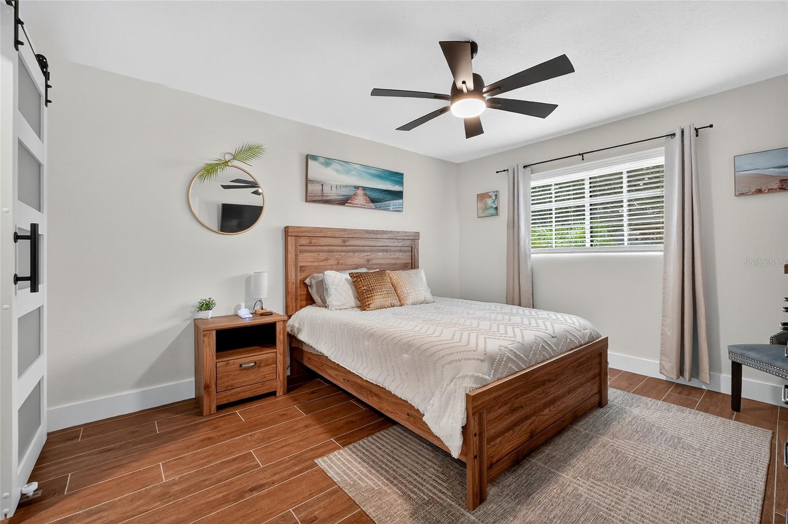 Image 18 of 38 For 12809 128th Avenue