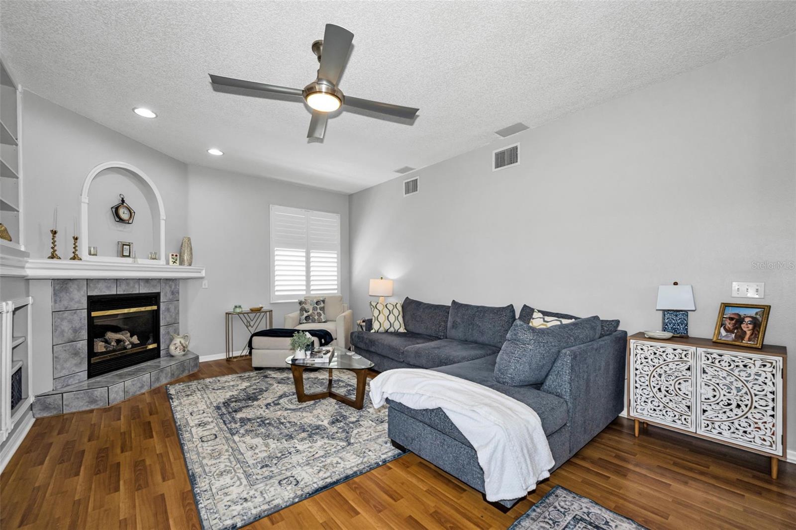 Image 12 of 62 For 19313 Aqua Springs Drive