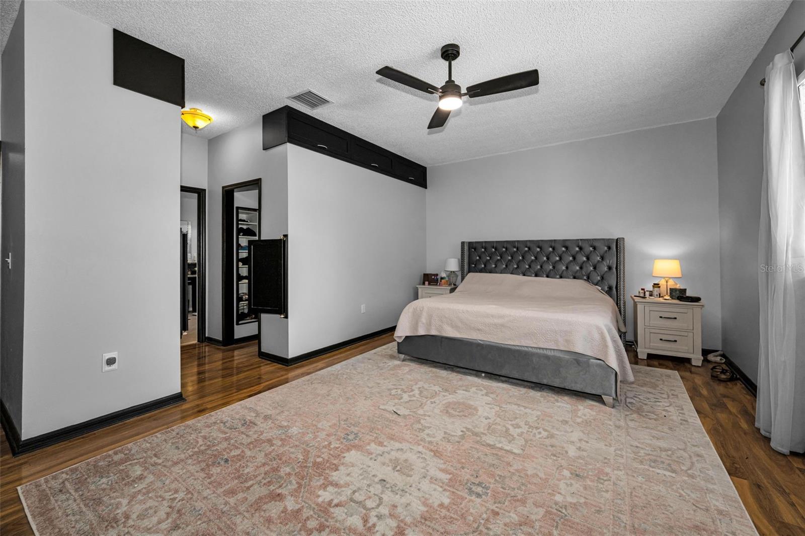 Image 20 of 62 For 19313 Aqua Springs Drive