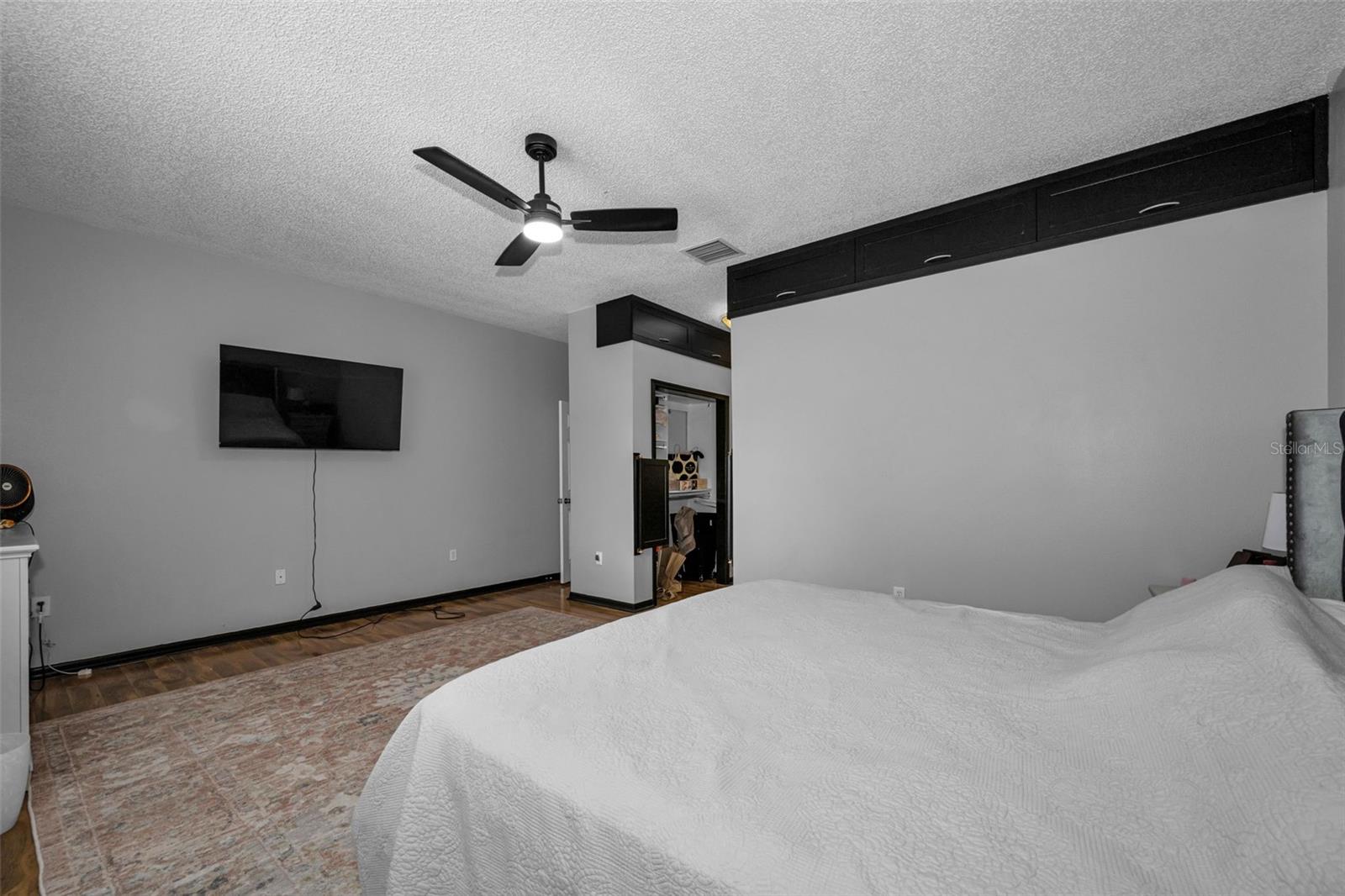 Image 21 of 62 For 19313 Aqua Springs Drive