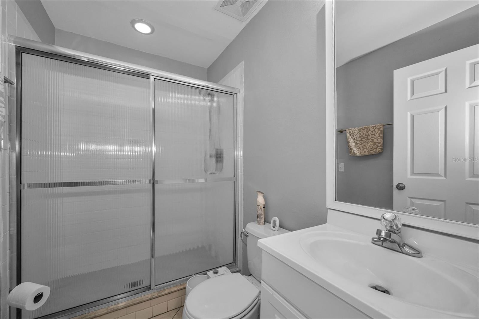 Image 27 of 62 For 19313 Aqua Springs Drive