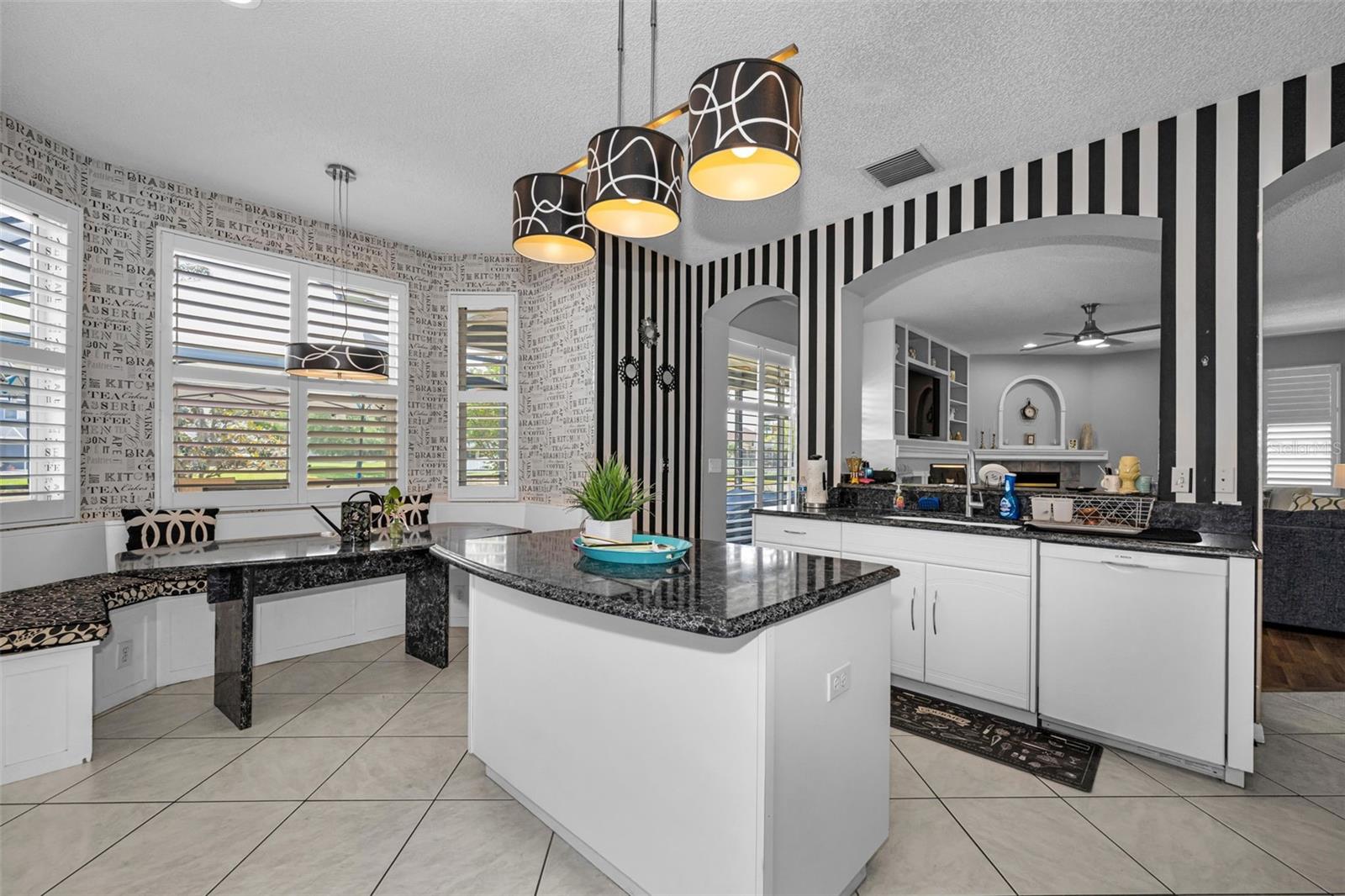 Image 6 of 62 For 19313 Aqua Springs Drive