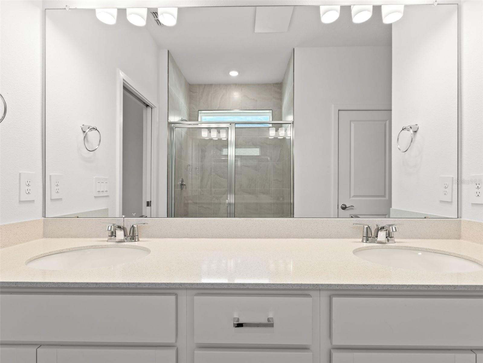 Image 21 of 50 For 11234 Sycamore Glen Loop