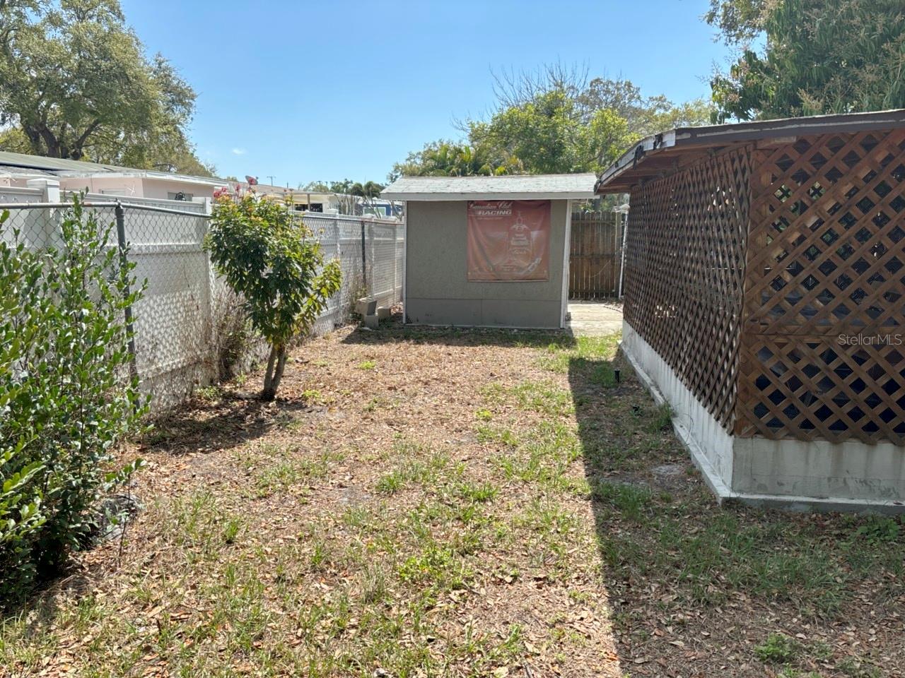 Image 2 of 13 For 2203 Gladys Street