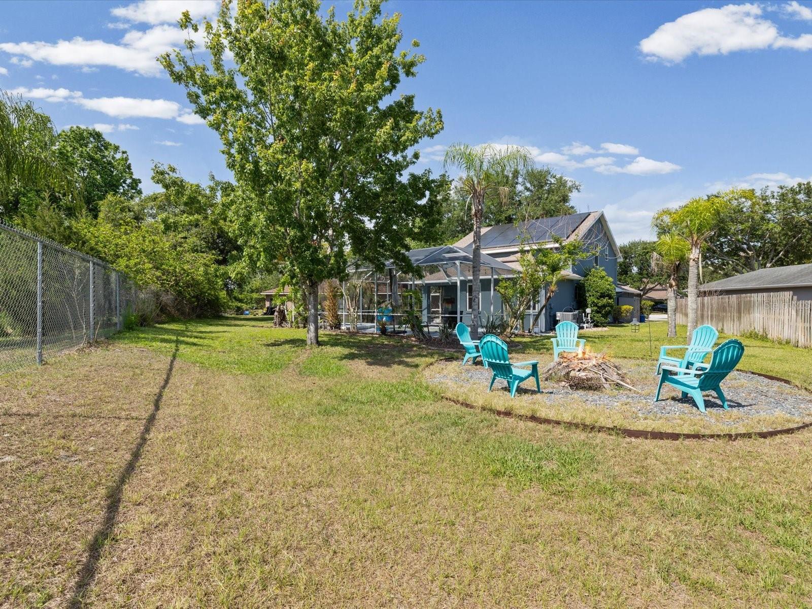 Image 38 of 83 For 21014 Follensby Court