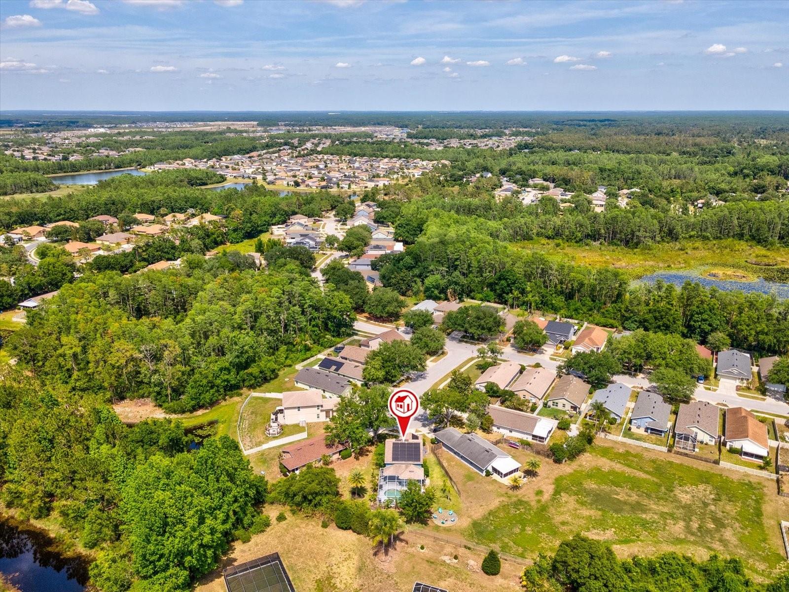 Image 45 of 83 For 21014 Follensby Court