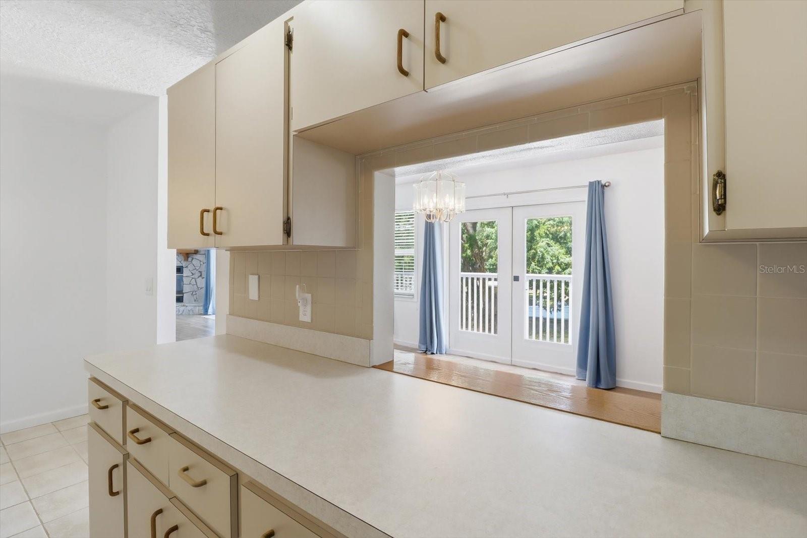Image 21 of 56 For 1931 18th Street