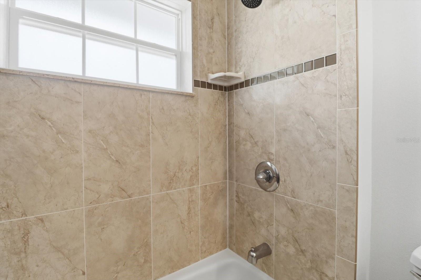 Image 34 of 56 For 1931 18th Street