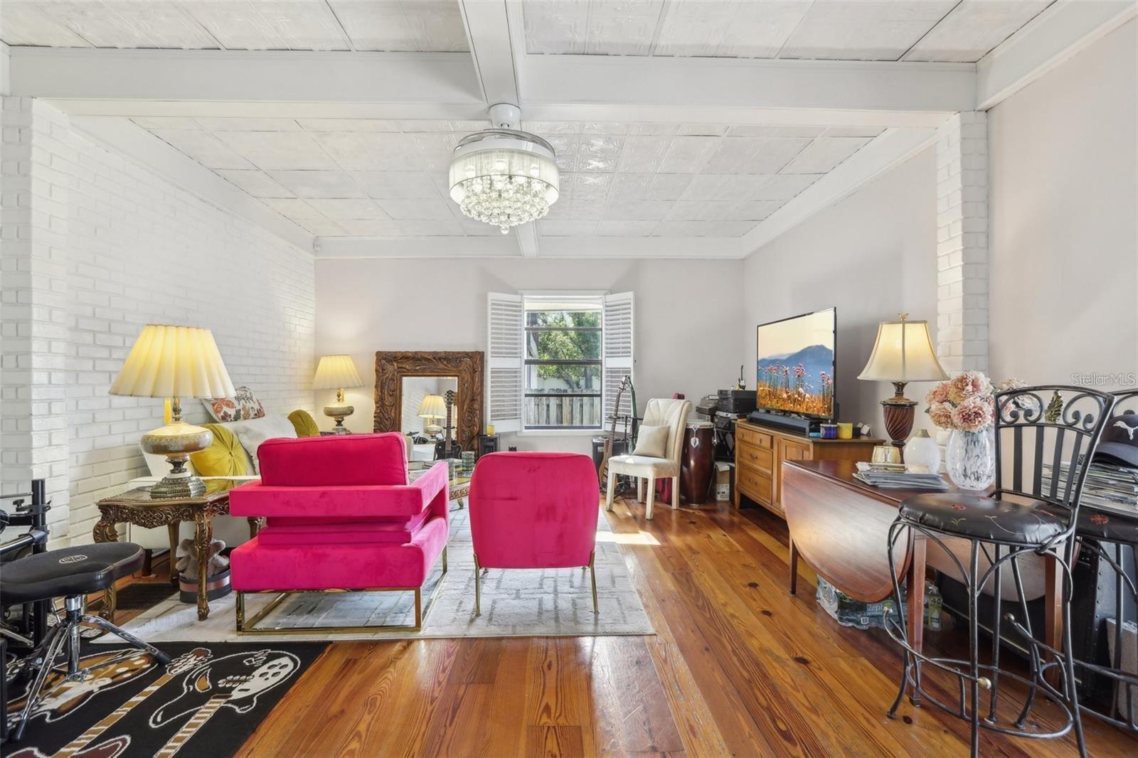 Image 31 of 40 For 757 32nd Avenue N