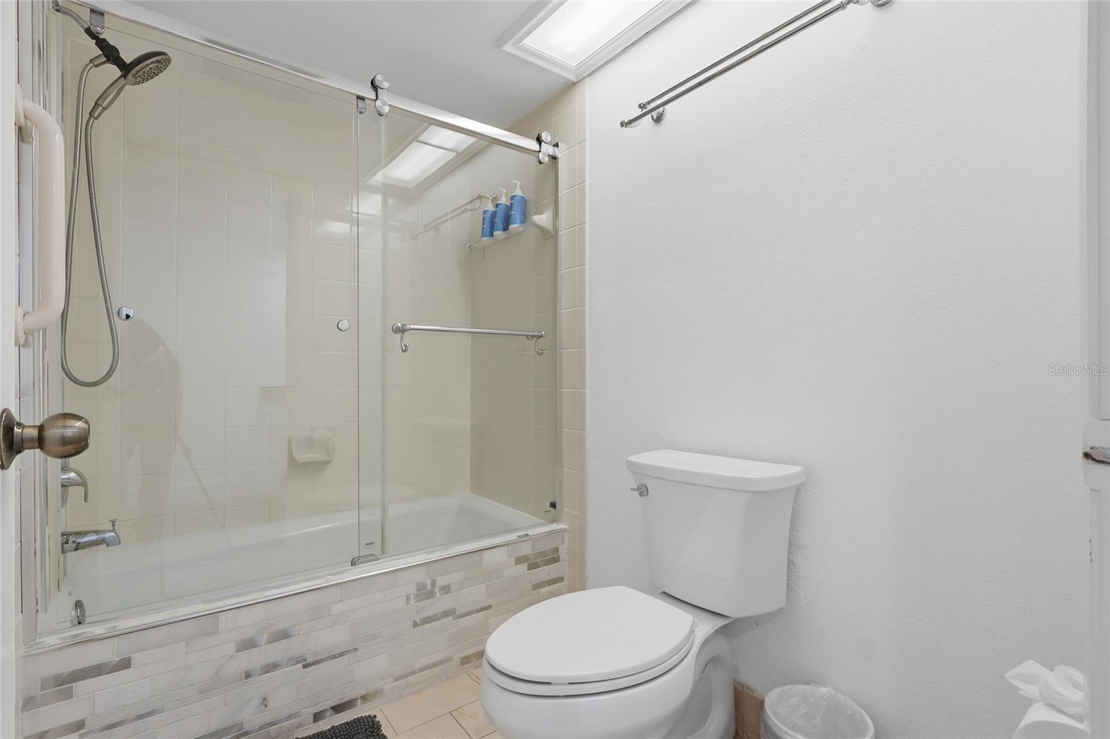 Image 21 of 42 For 29300 Bay Hollow Drive 3257