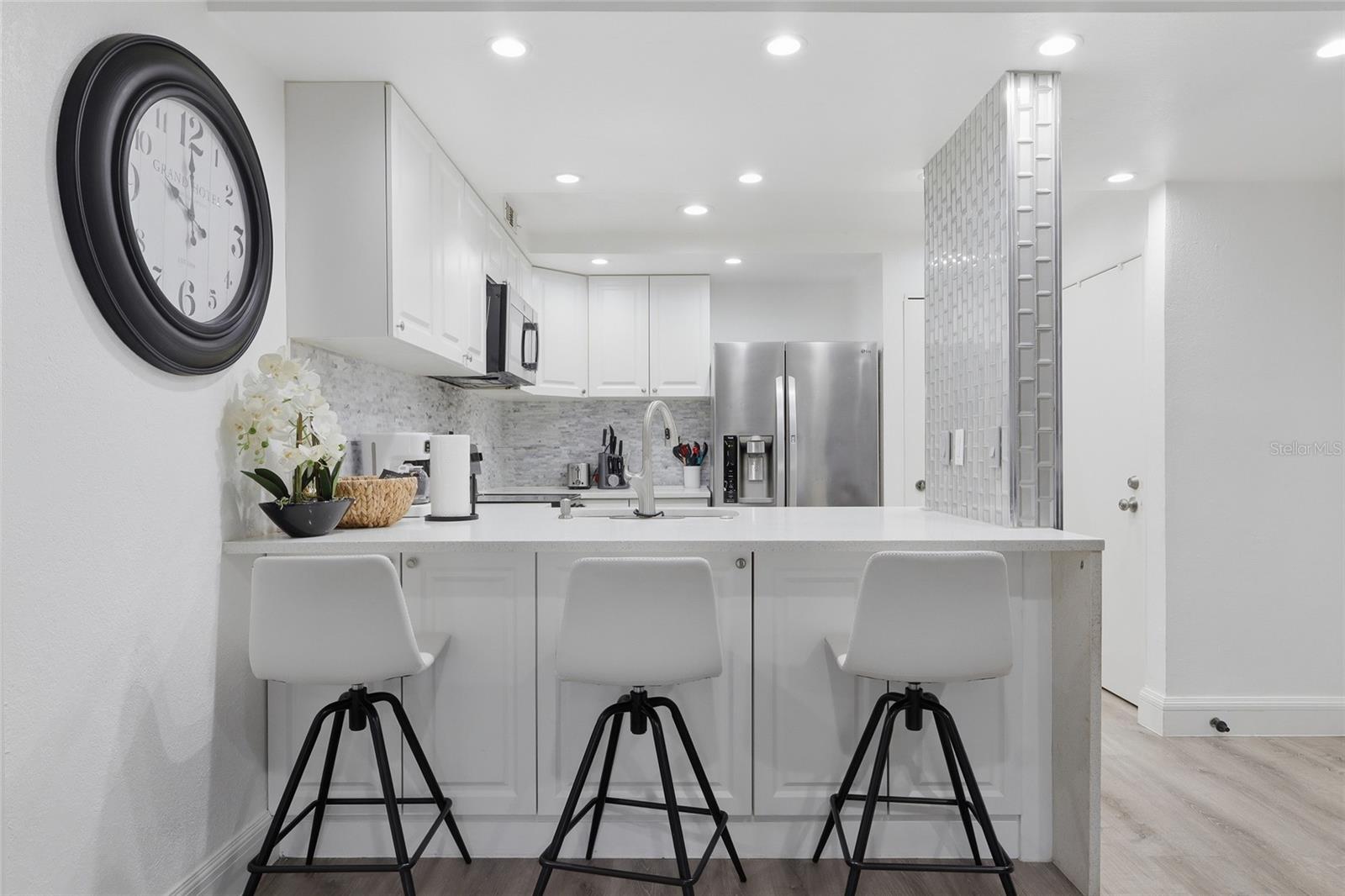 Image 6 of 42 For 29300 Bay Hollow Drive 3257