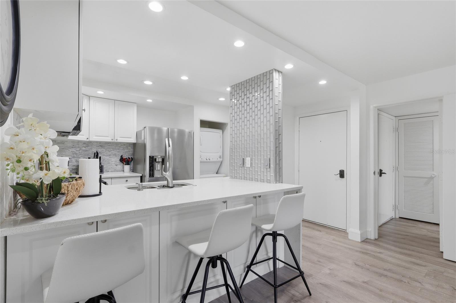 Image 7 of 42 For 29300 Bay Hollow Drive 3257
