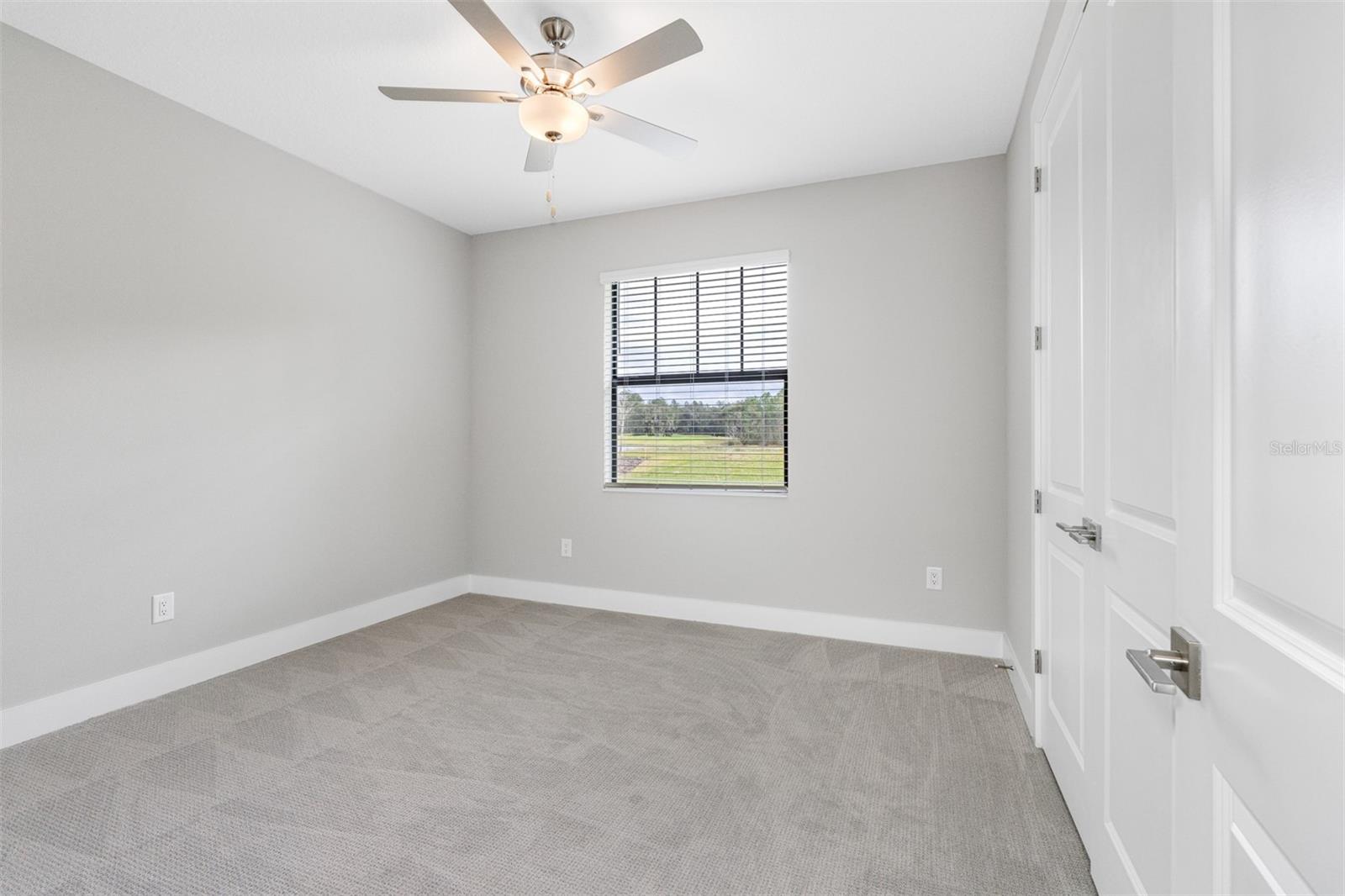 Image 7 of 8 For 6757 Summit View Drive
