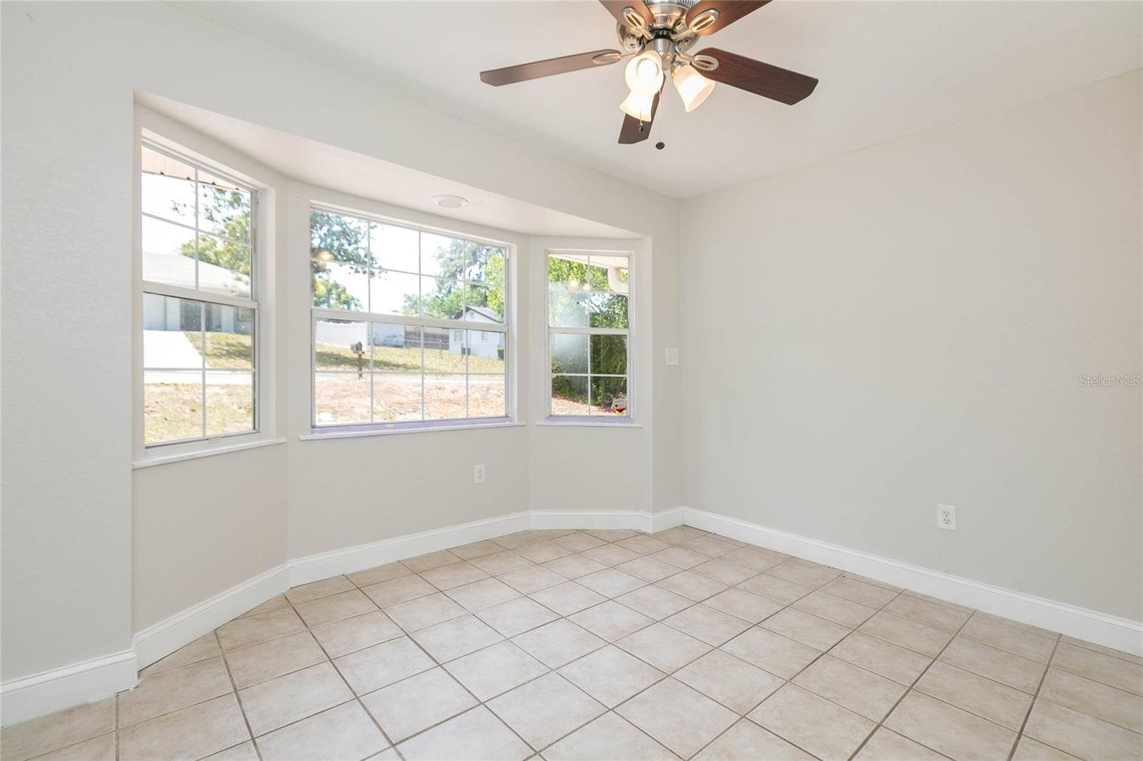 Image 18 of 45 For 13410 Lee Street