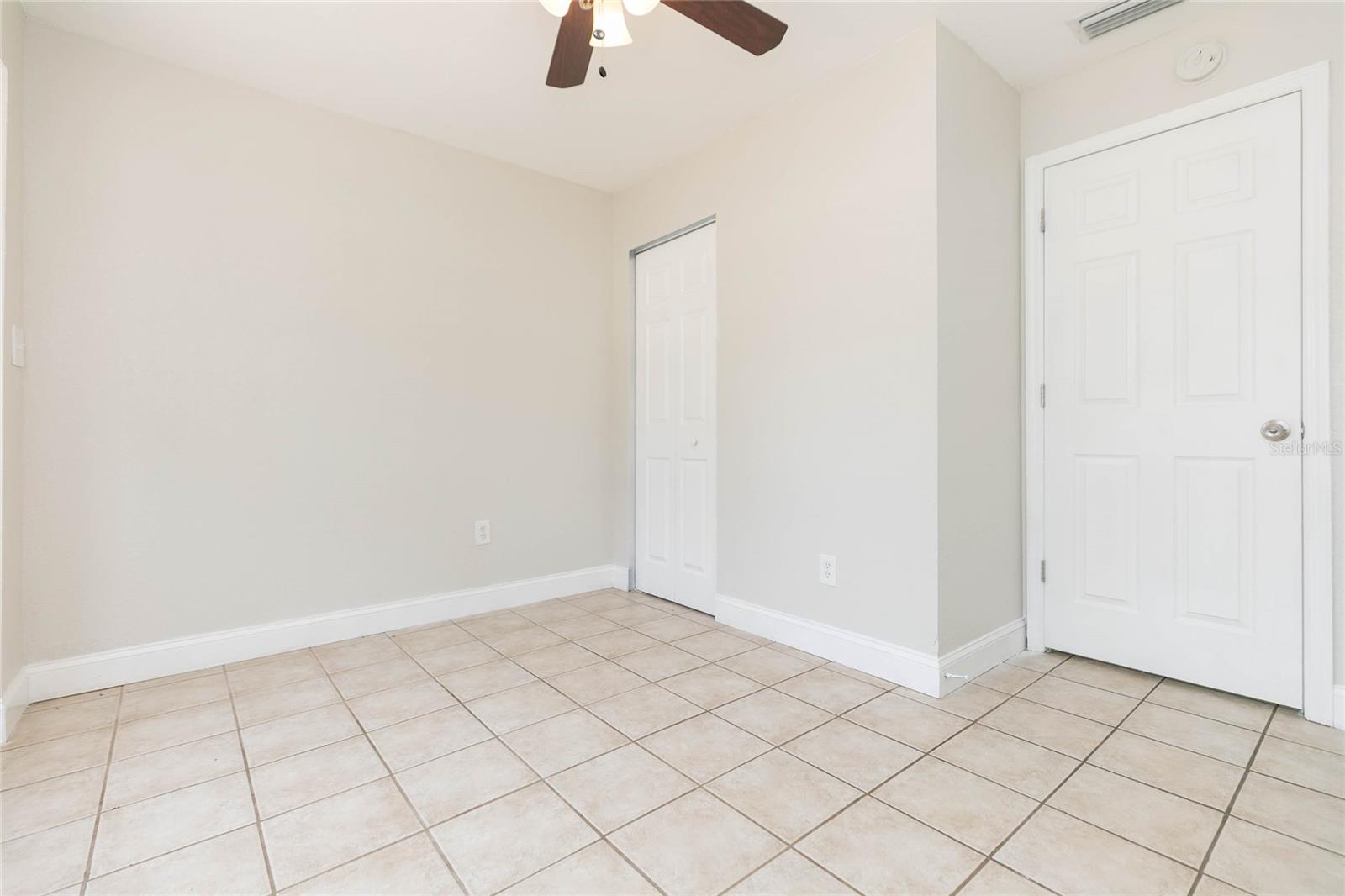 Image 19 of 45 For 13410 Lee Street