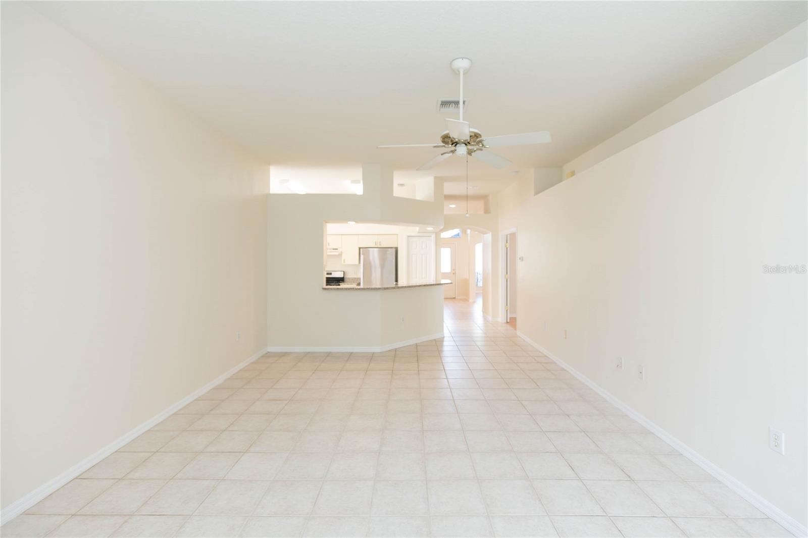 Image 18 of 52 For 22704 Roderick Drive