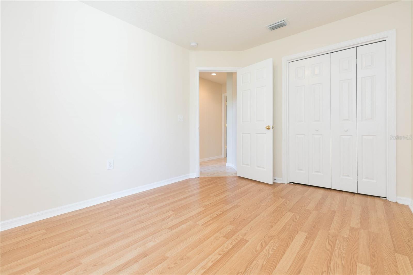 Image 20 of 52 For 22704 Roderick Drive