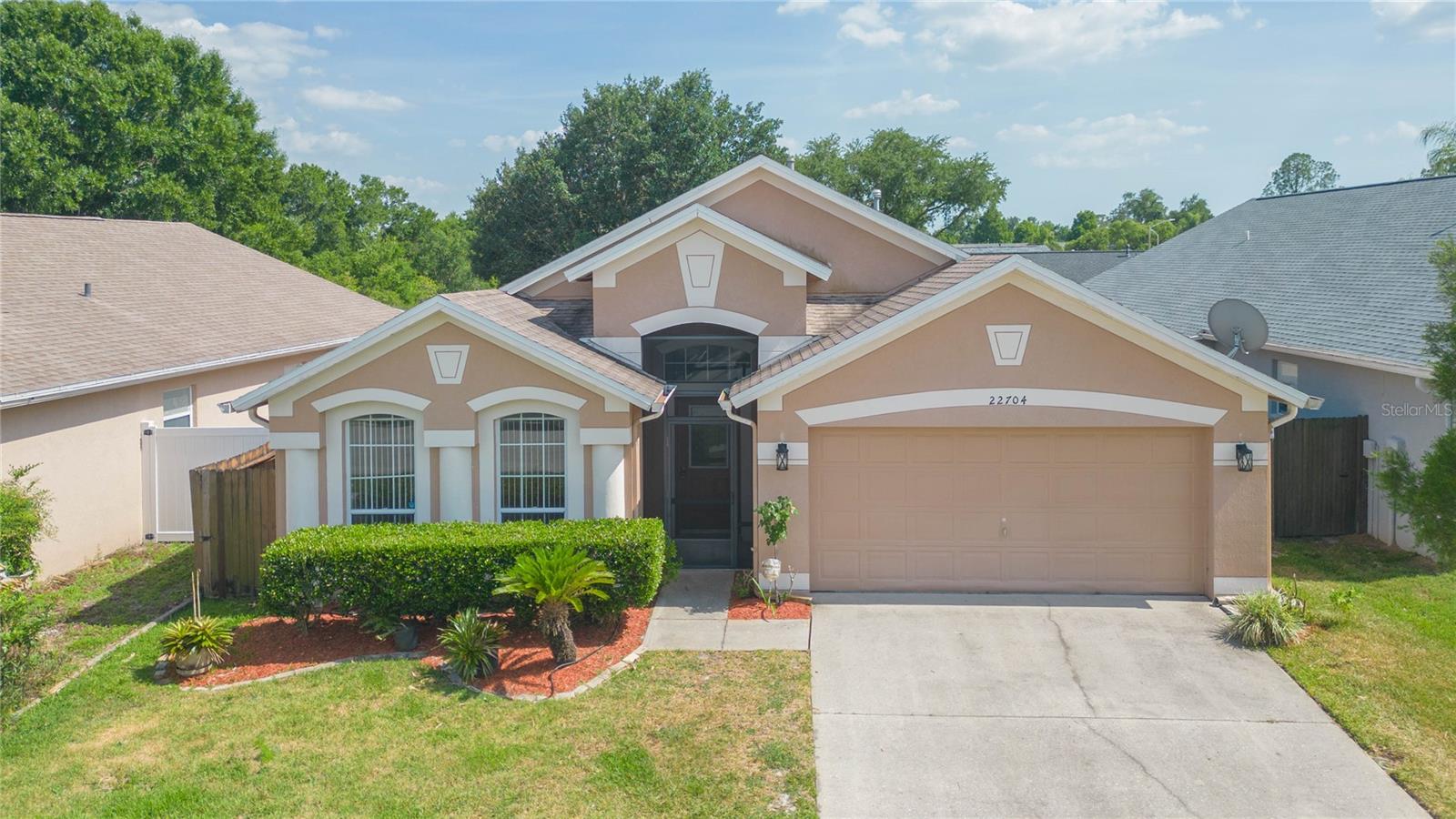 Image 40 of 52 For 22704 Roderick Drive