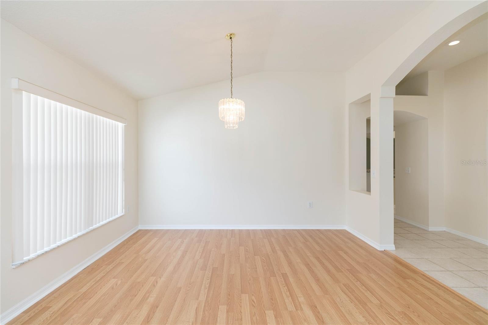 Image 8 of 52 For 22704 Roderick Drive