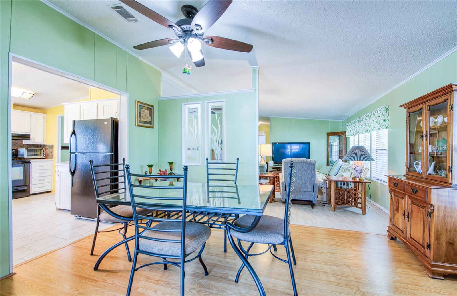 Image 12 of 54 For 228 Tarpon Lane
