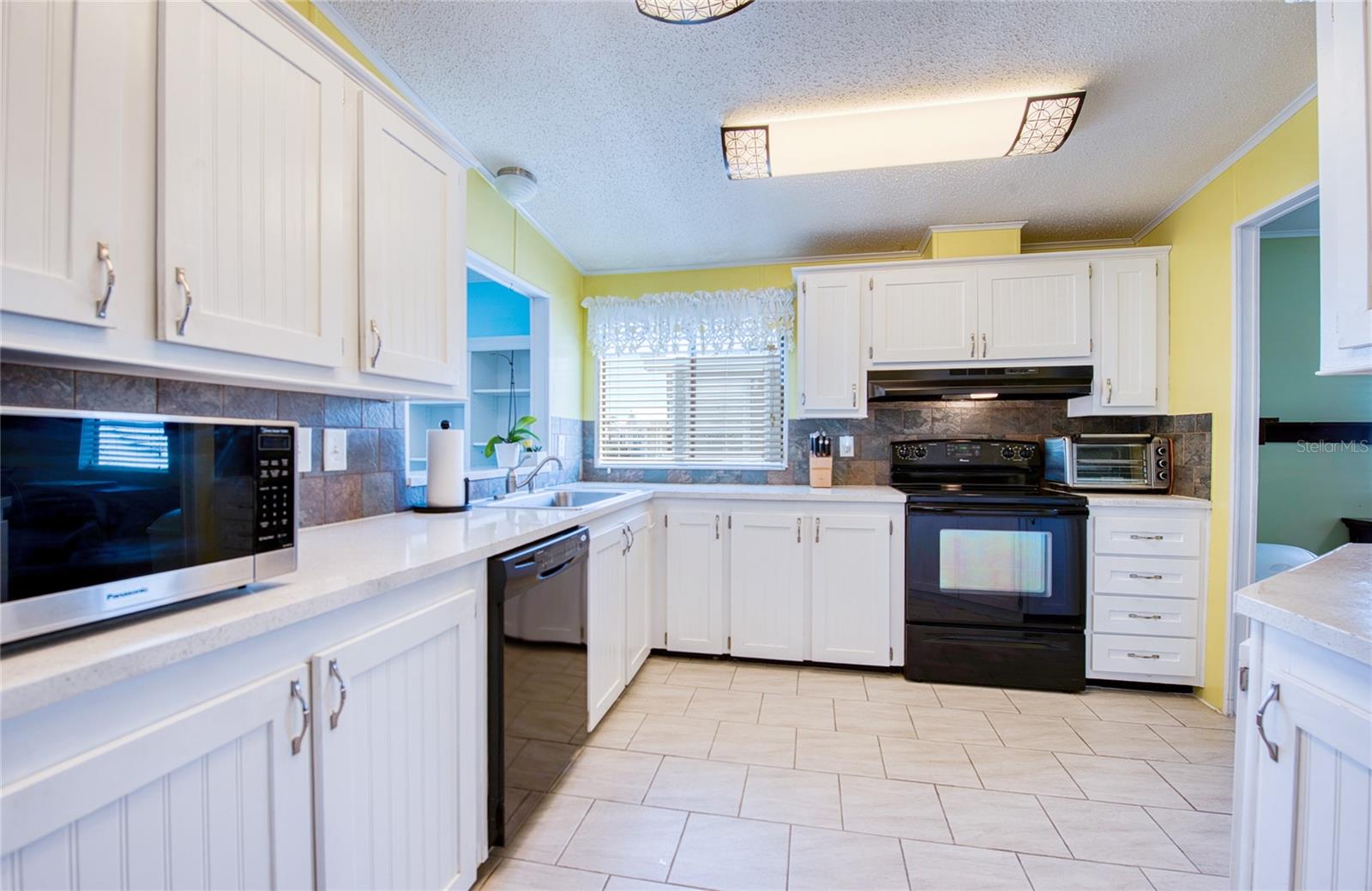 Image 3 of 54 For 228 Tarpon Lane