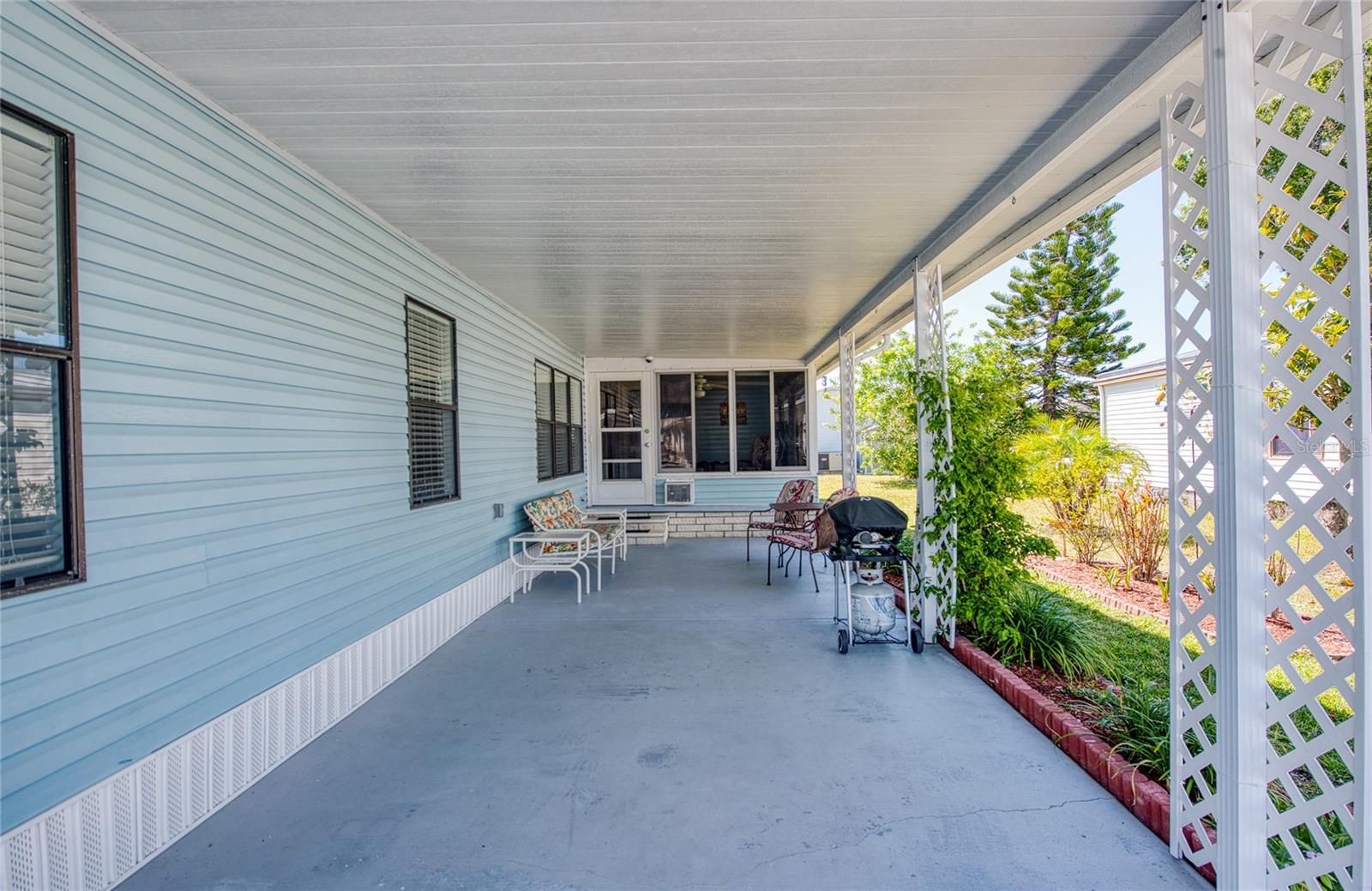 Image 37 of 54 For 228 Tarpon Lane