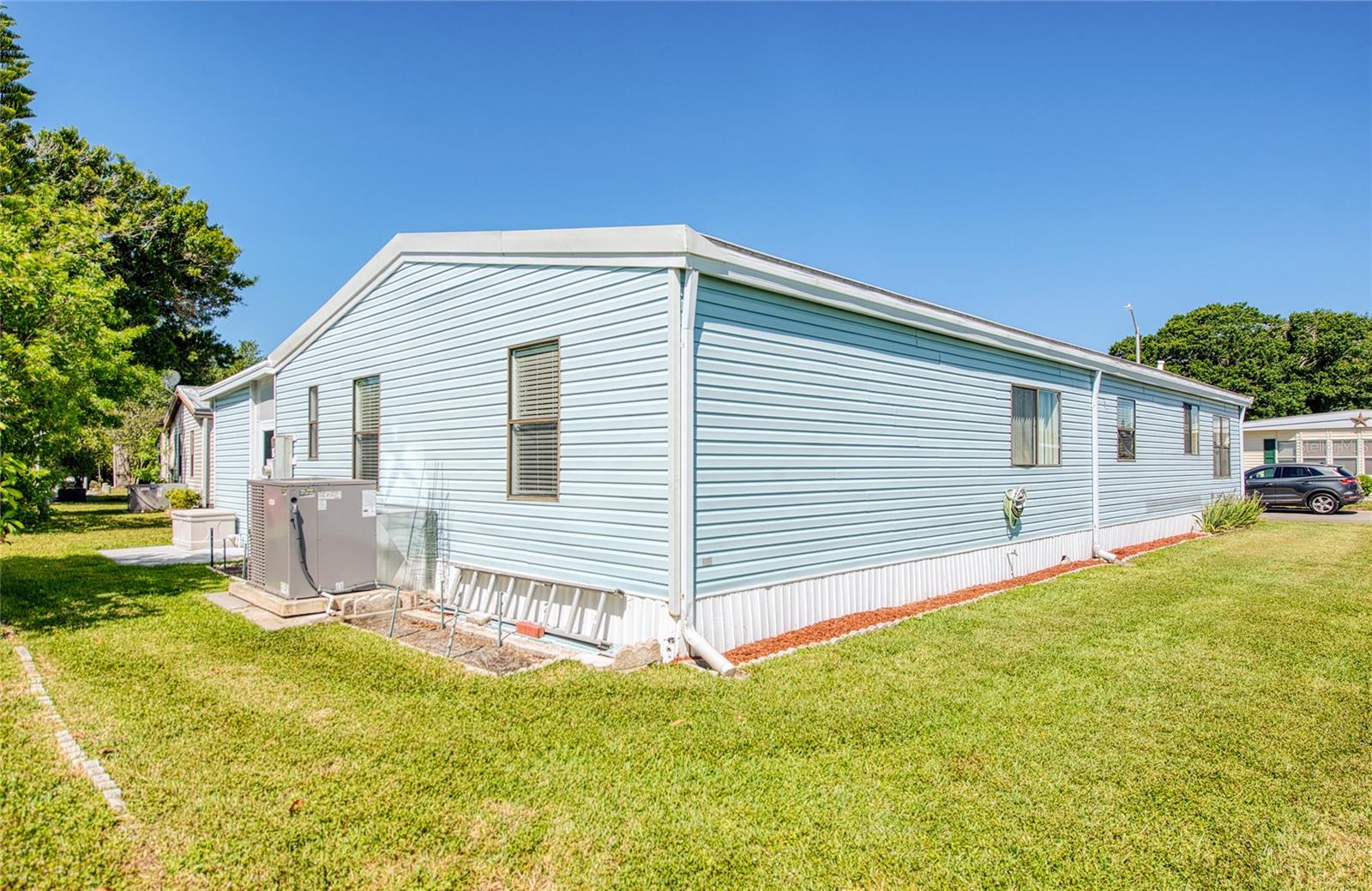 Image 39 of 54 For 228 Tarpon Lane