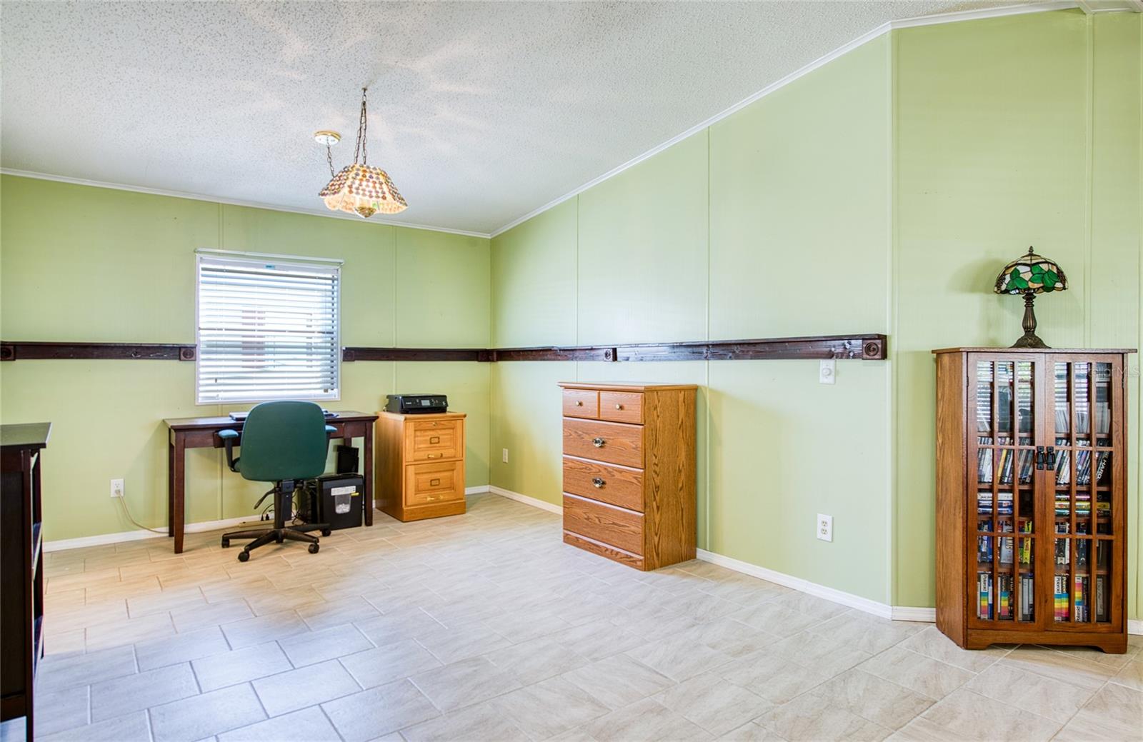 Image 7 of 54 For 228 Tarpon Lane