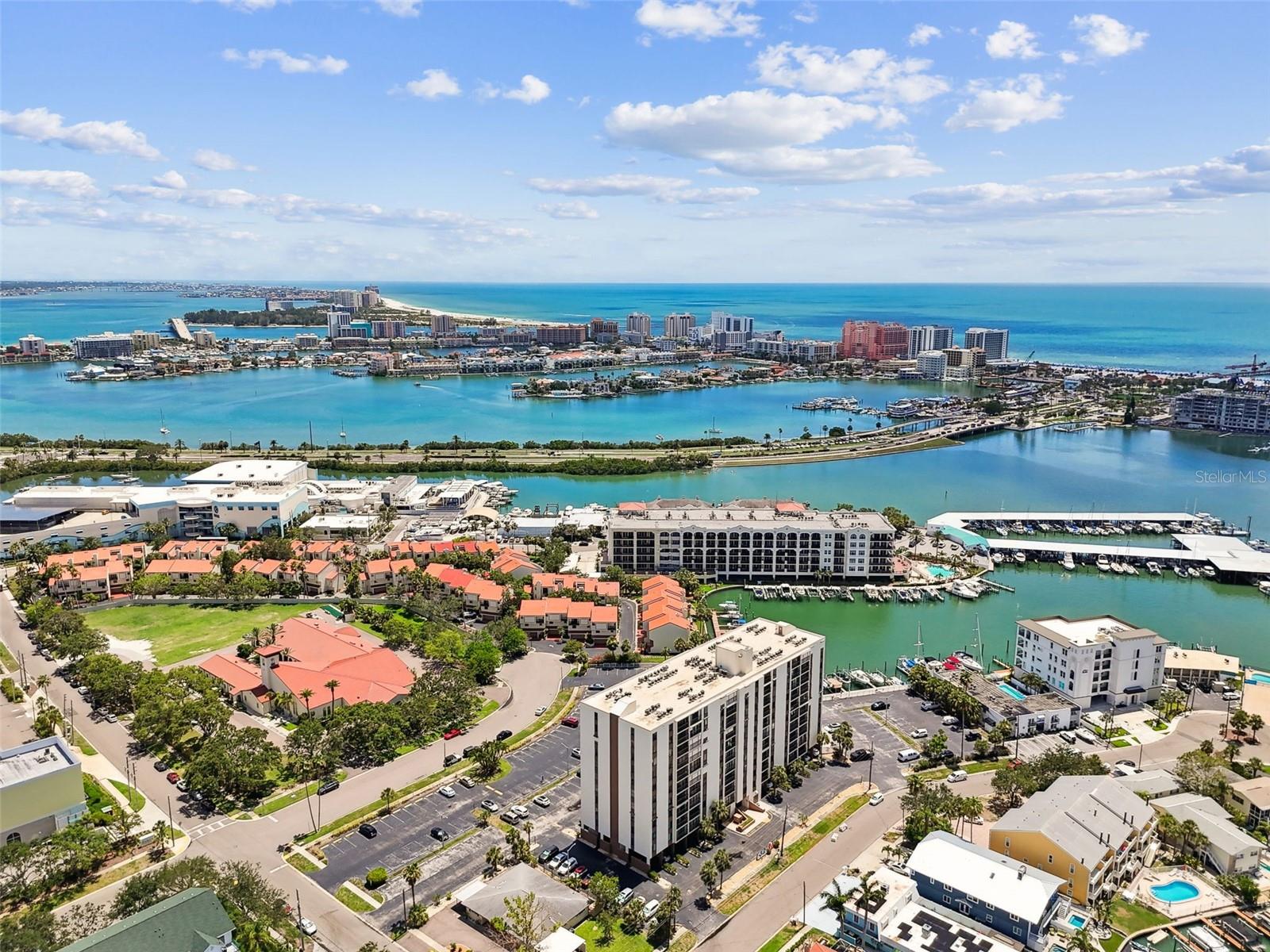 Image 33 of 34 For 255 Dolphin Point 207