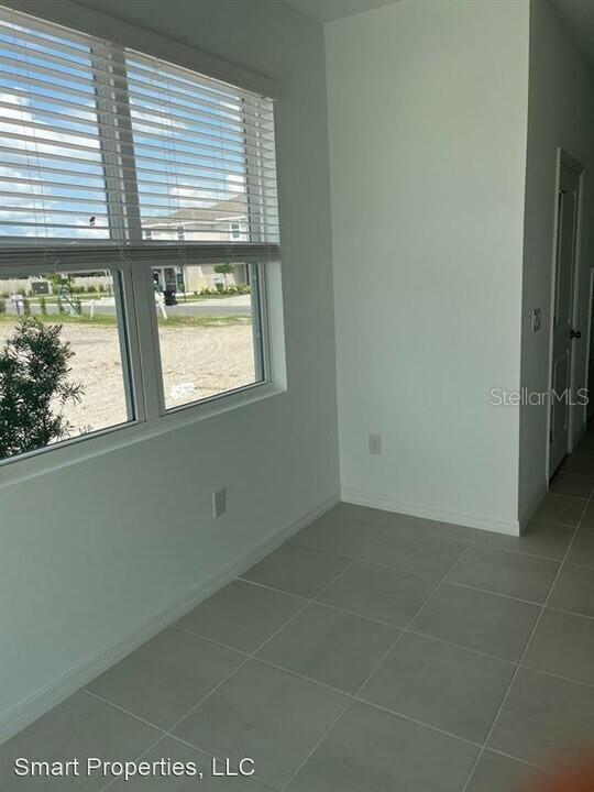 Image 12 of 19 For 2313 Alee Lane