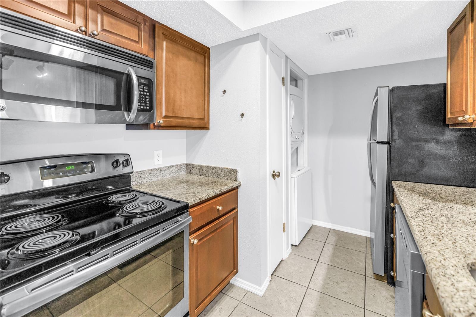Image 12 of 34 For 10200 Gandy Boulevard N 807