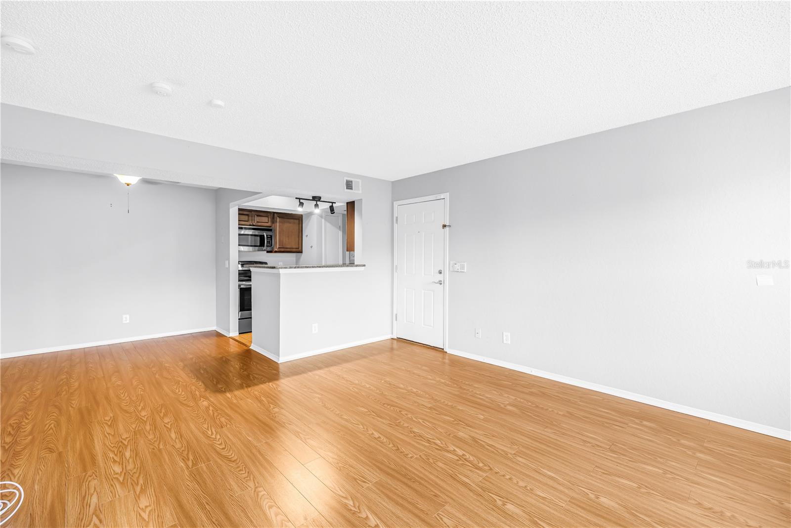 Image 7 of 34 For 10200 Gandy Boulevard N 807