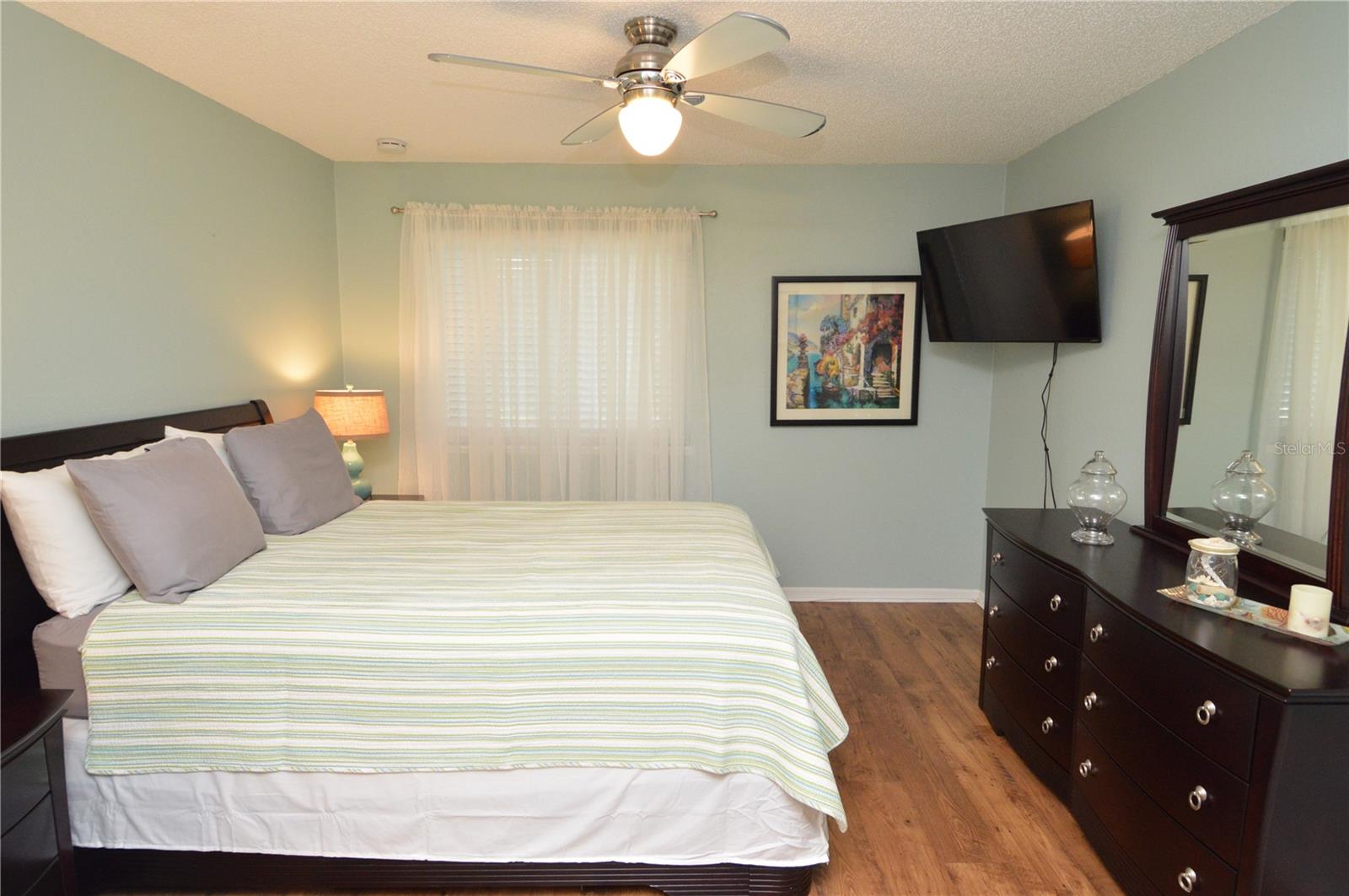 Image 36 of 97 For 10263 Gandy Boulevard N 2403