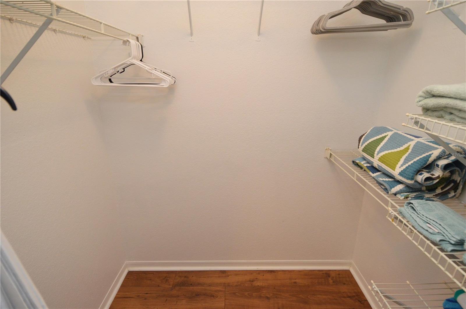 Image 41 of 97 For 10263 Gandy Boulevard N 2403
