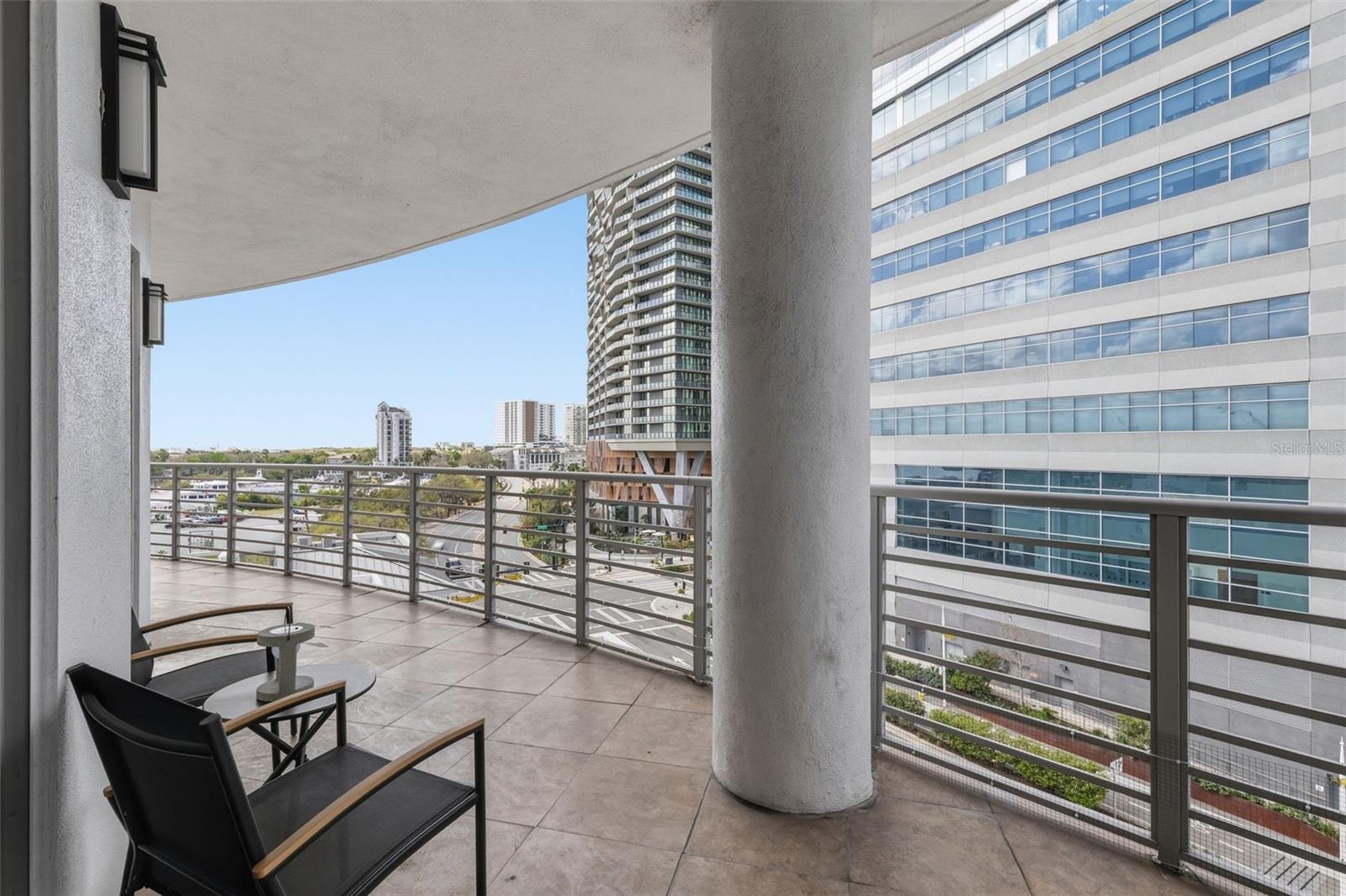 Image 23 of 34 For 449 12th Street 604