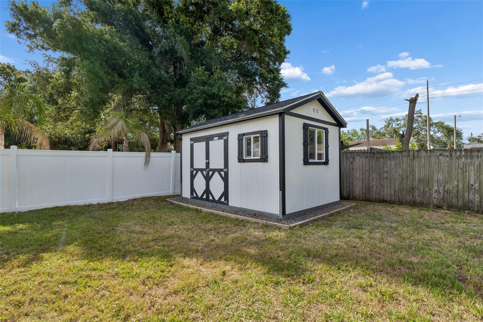 Image 21 of 24 For 3912 Leila Avenue