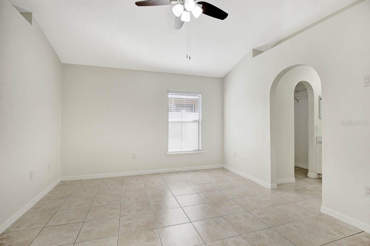 Image 13 of 28 For 13715 Gentle Woods Avenue